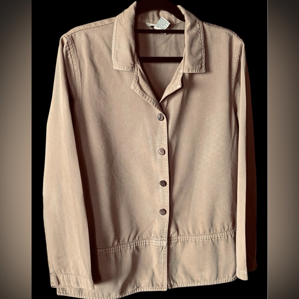 Women's Original TY Wear light brown button up shirt jacket size 12.